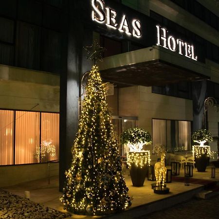 Seas Hotel Amman Esterno foto